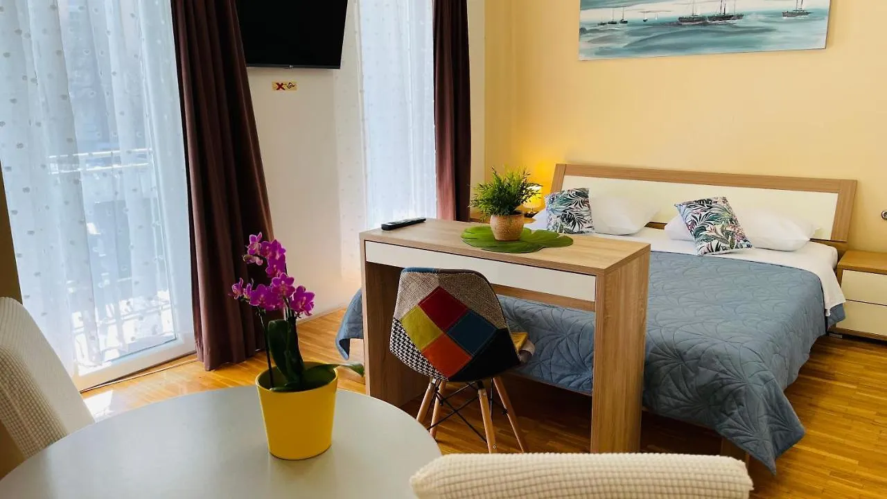 Apartmans And Rooms Madunic I Split